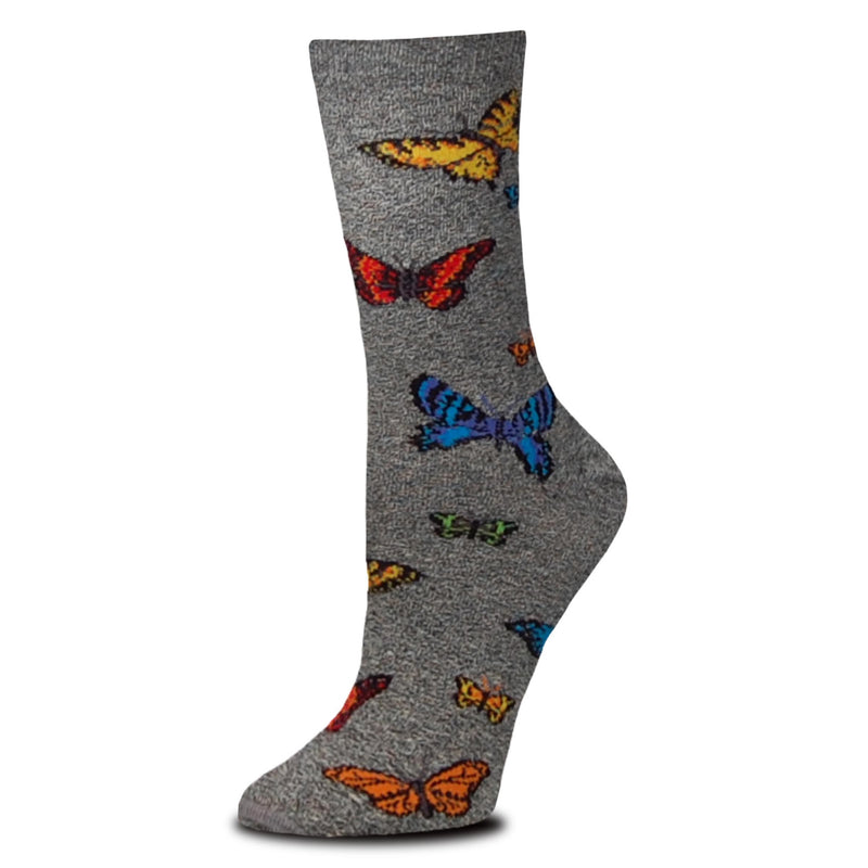 For Bare Feet Realistic Butterflies starts on a Marble Grey background. This makes the colors of the Butterflies stand out! Fusion Coral and Coral Reef, Blazing Yellow, Atlantis Blue, Delft. Greenery and Grey.