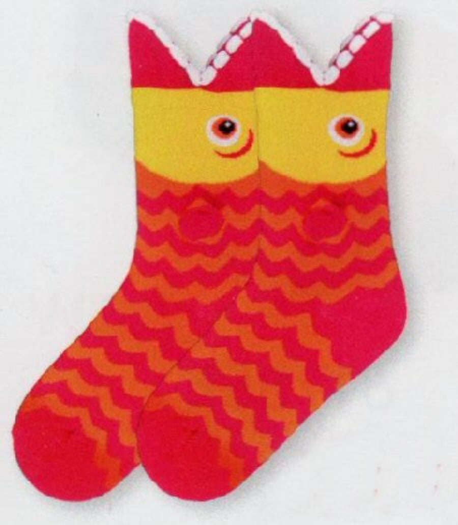 K Bell Kids Wide Mouth Piranha Sock starts with the Cuff as the Wide Mouth,it is Bright Yellow with White for its Teeth! The Eye is Orange, Black and White. The rest of the Piranha's body is Bright Orange and Burnt Orange for the Fish Scales. A 3D Pop-up effect makes the Fin and it is also Burnt Orange.