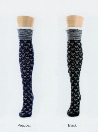 Legmogue Mini Diamond is a Sherpa Lined Knee High Lounge Sock with Non-Skid on the bottom. Peacoat is a Navy Blue and comes in Black. Mini Diamonds are knitted all over the socks.