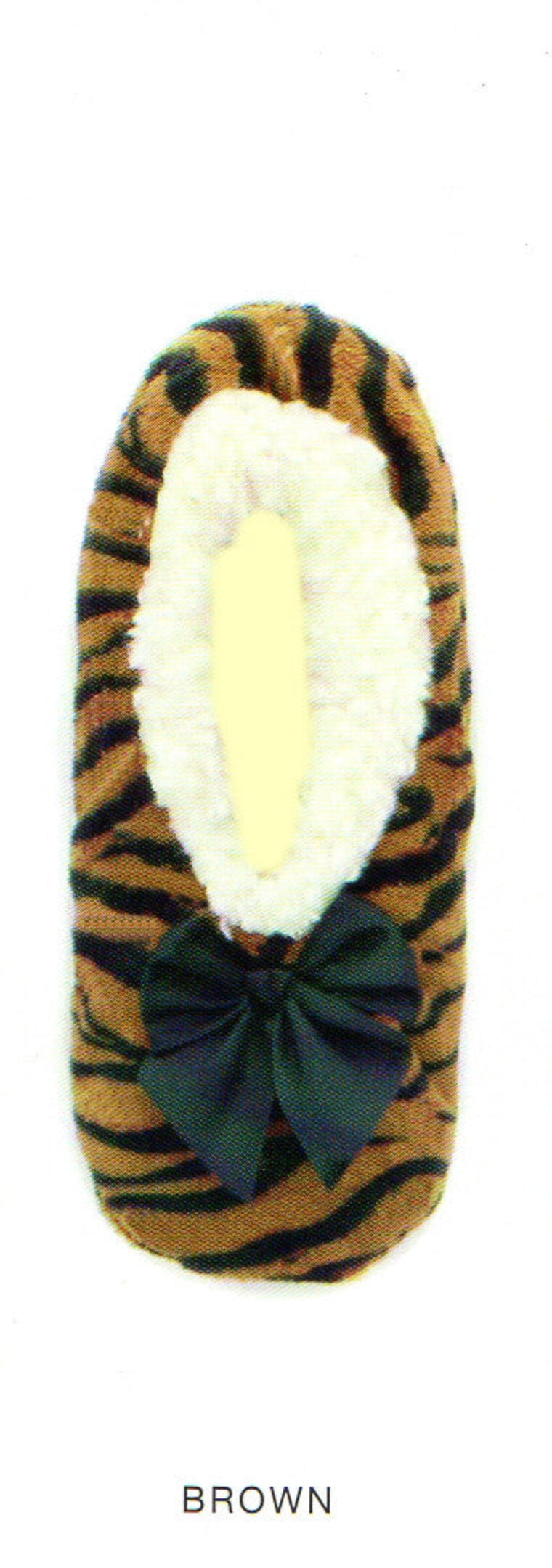 Me Moi makes these Cheetah-Zebra Animal Print Low Cut Sherpa Lined Slippers in Brown with Black stripes. The Sherpa is a nice Cream color that is cozy and warm.