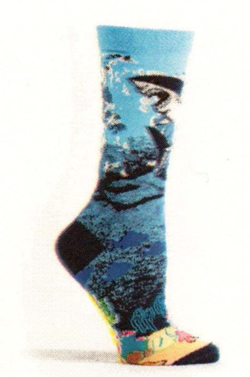 Ozone Womens Great White Shark is in a fast moving ocean design. The Great White is about to eat some Navy Fish as it swoops down from on top to them.