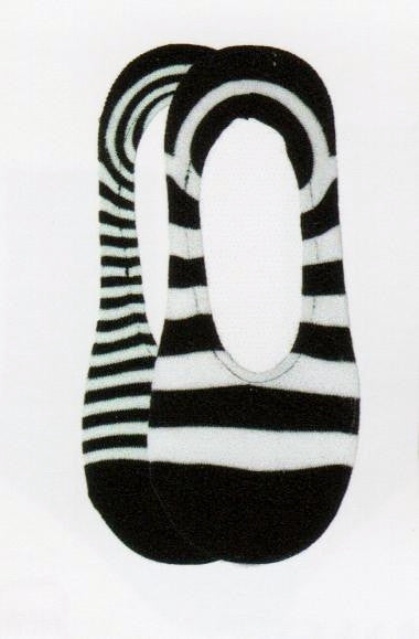 2 pairs of liners come in this pack Large Black and White Stripe and Black Heel and Toes. The next pair are Smaller Stripes of Black and White with Black Heel and Toes