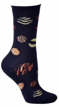 Ozone Wildlife Dots Sock Navy background are colors in Orange, Yellow and Black. Here maybe prints of Tigers, abstract Zebra and Leopards.