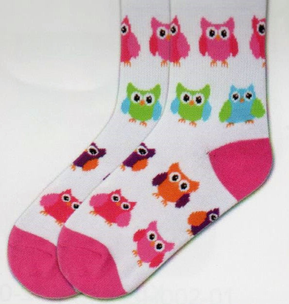 K Bell Girls Colorful Owls Sock starts on a White background with Pink Heels and Toes. There are Rows of Owls in Pink and Raspberry, in Oranges and Burgundy and in Blues and Greens.