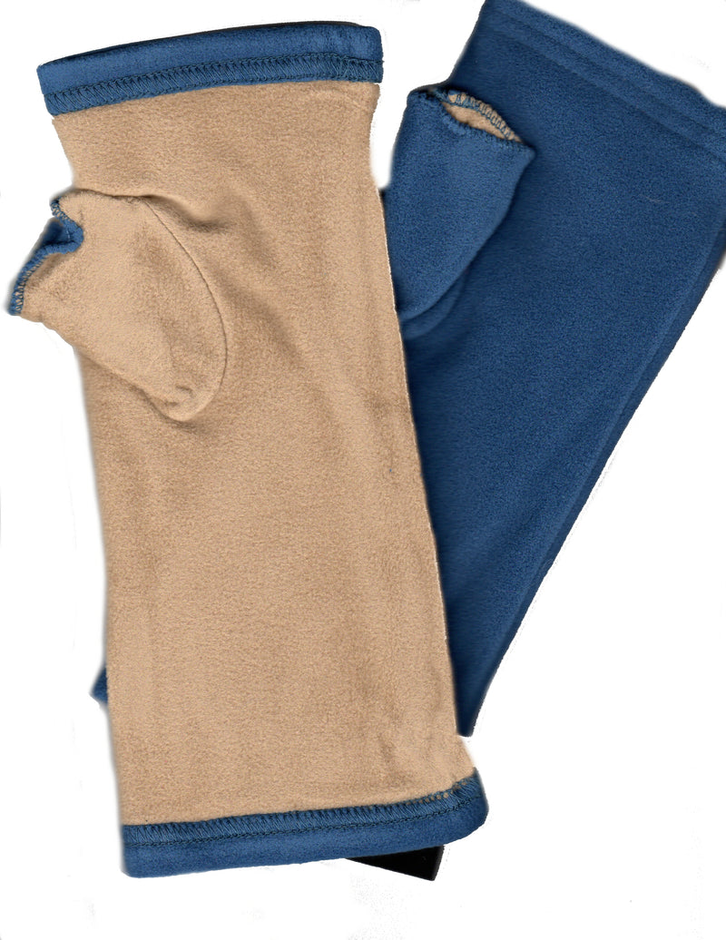 The Royal Blue comes with the Camel inside. Go from Seafaring to Land Ahoy in one Glove. 