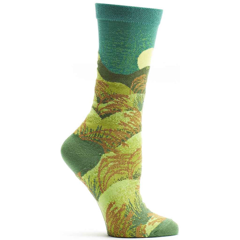 Ozone 4 Seasons Summer Sock is all in Lush Greens. Green, Chartreuse and Avocado with Greens and Browns for the Grasses. The Sun shines in another color of Maximum Green Yellow.
