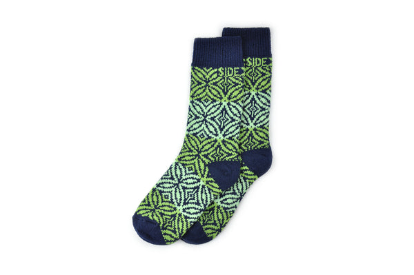 Side Kick Adult Crew Rosemont Jade comes in Size Small only. It is a beautiful Sock in Jade, Pistachio and Dark Green.  It has a 5 Leaf Flower and Diamond pattern.